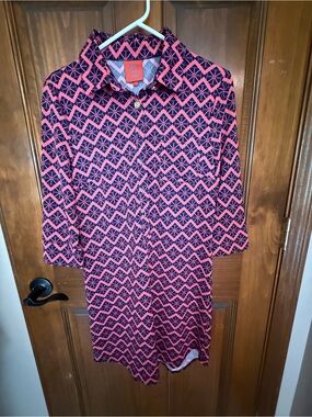 Tracy Negoshian Coral and Navy Geometric Blouse
